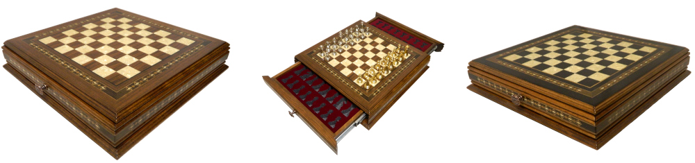 Excellent Chess Set Design with Artistic Flourishes