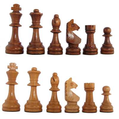 CLEARANCE: 3 1/2'' French Staunton Chess Pieces