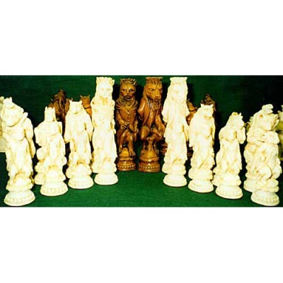 Reynard the Fox Crushed Stone Chess Pieces