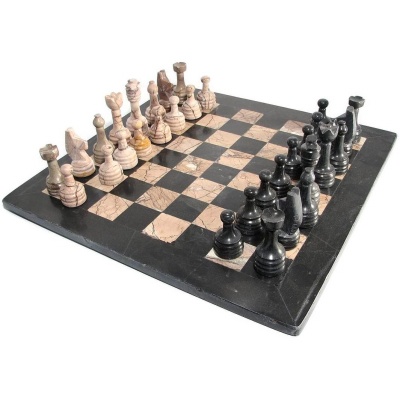 16" Marina and Black Marble Chess Set with Black Border