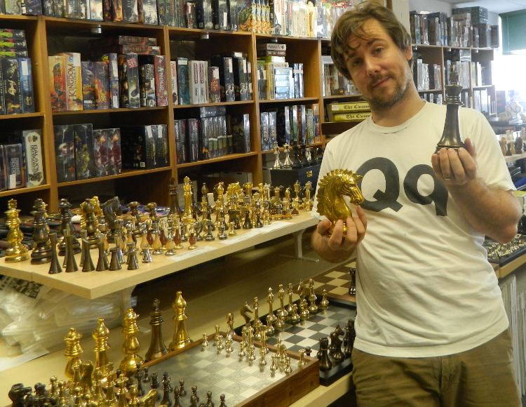 Our metal Staunton chess set section