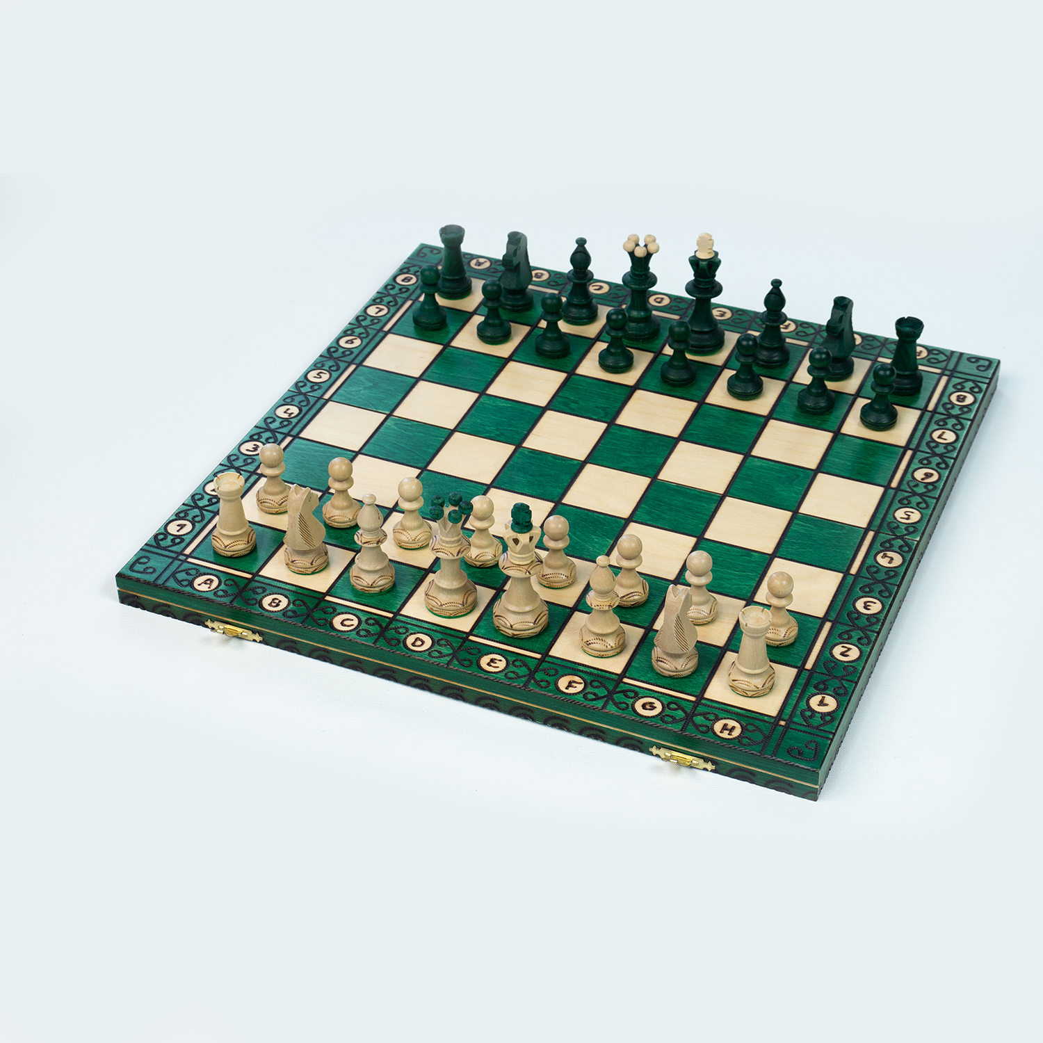 21 Polish Ambassador Folding Chess Set