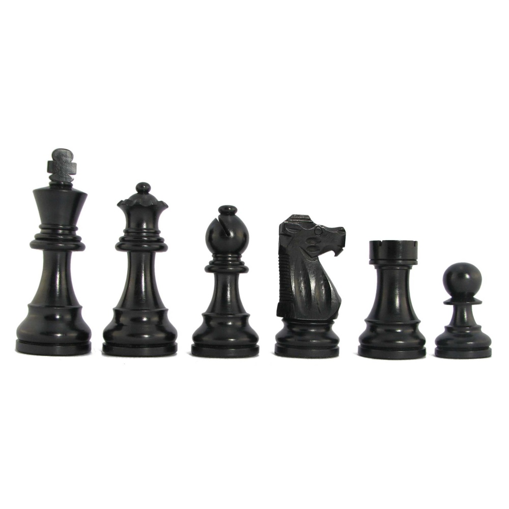 the black chess pieces in French