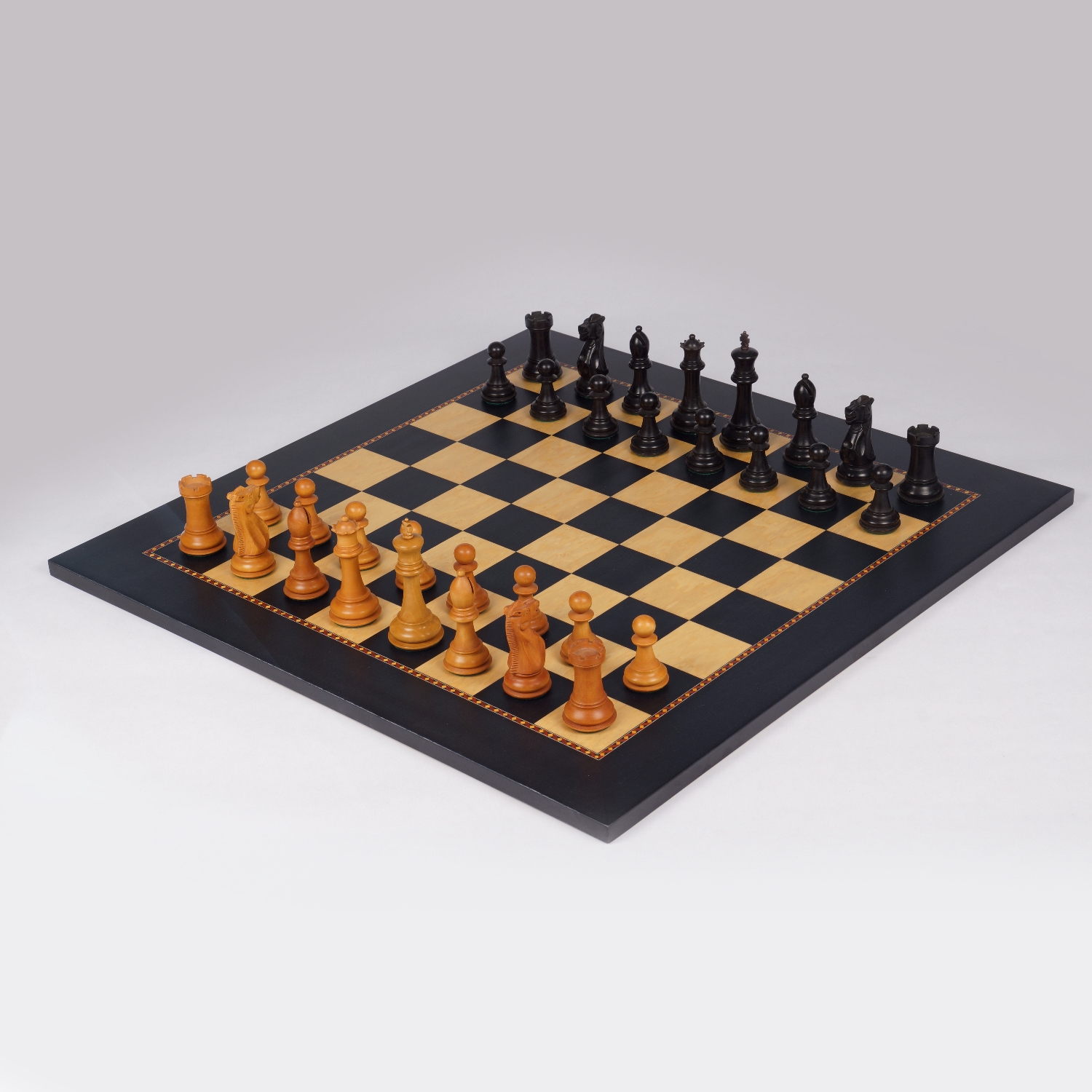 The Queen's Gambit Final Game Chess Set Ebonized & Boxwood Pieces with  Queen's Gambit Board - 4 King