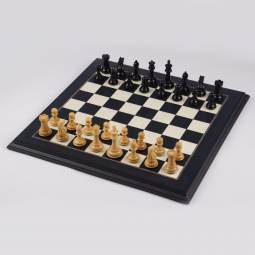 23" MoW Ebonized Luxe Legionnaires Presidential Chess Set