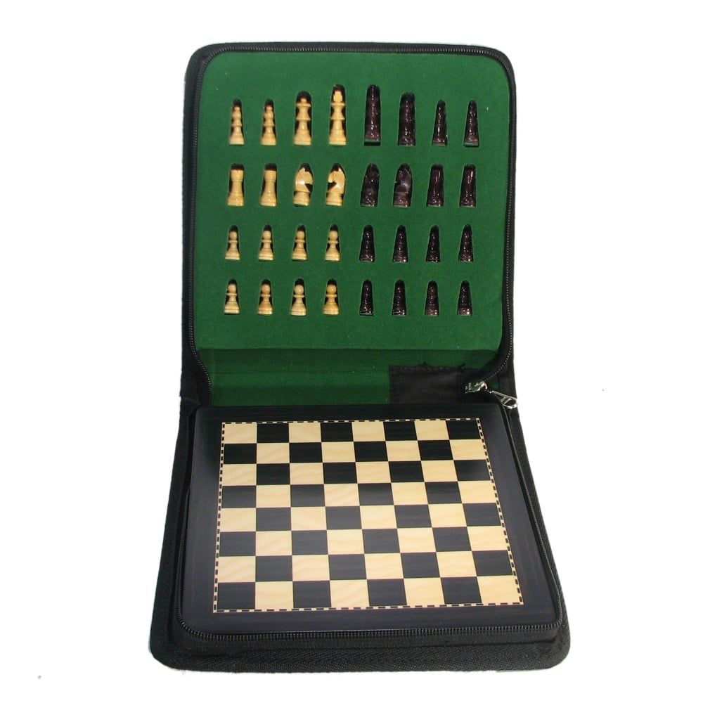 Medium Exclusive Analysis Chess Set with Case