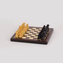 Miniature Best Magnetic Chess Set with Case - Walnut