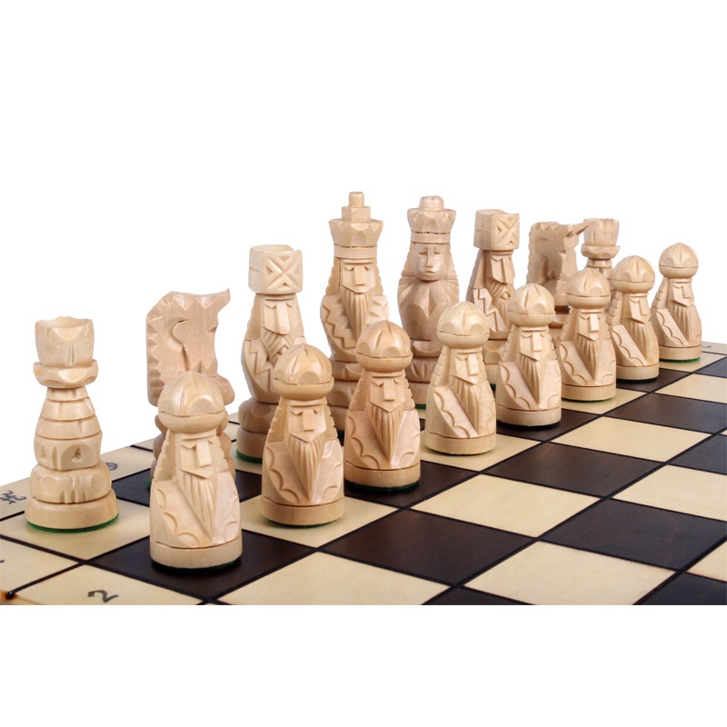 21 Hand Carved Meval Chess Set