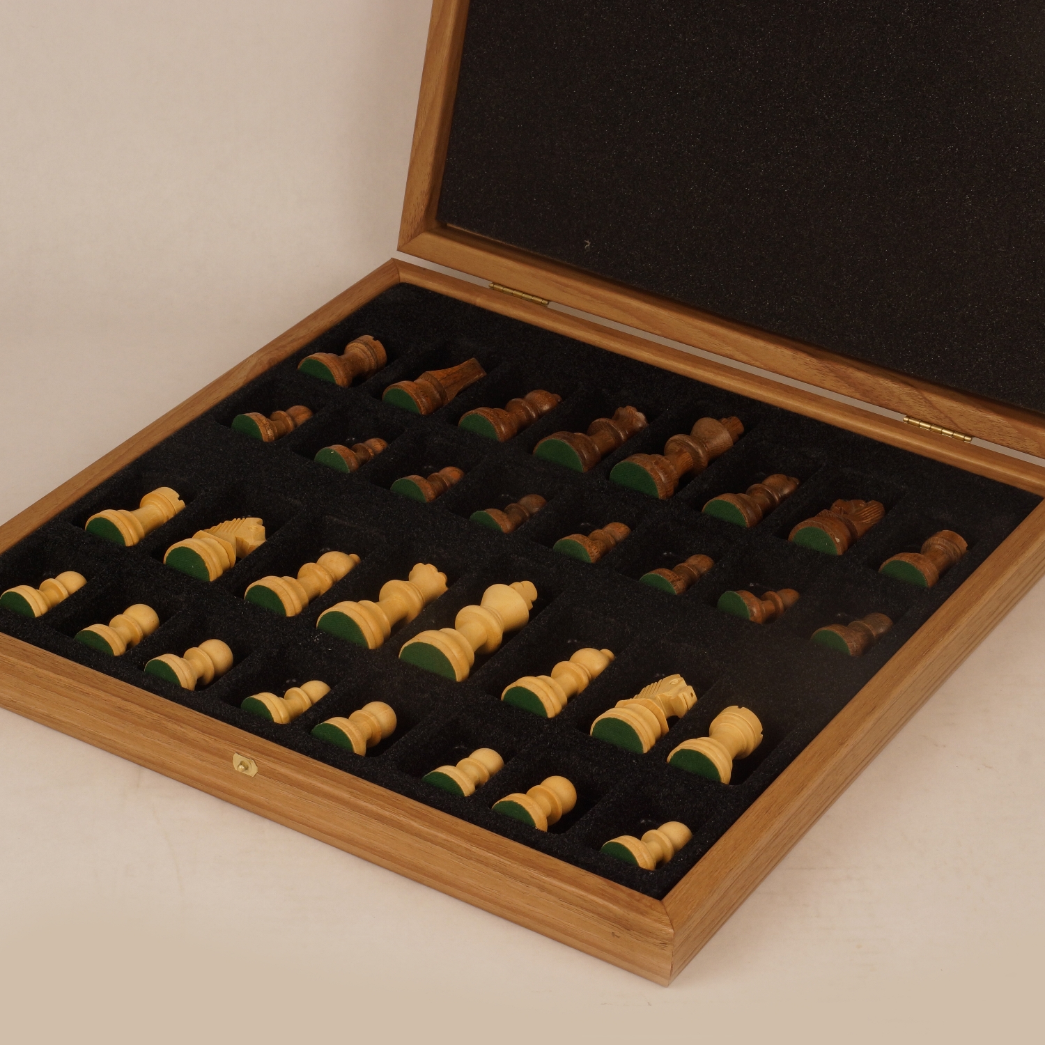 13 Luxury Desktop Archers Metal Chess Set with Case