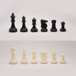 3 3/4" Bobby Fischer Ultimate Grandmaster Plastic Chess Pieces