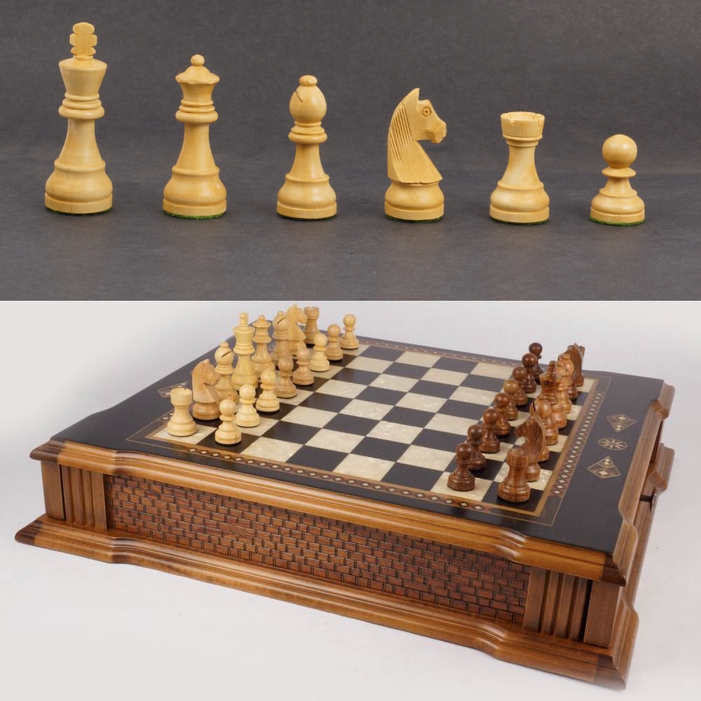 2 1/2 MoW Classics Ebonized Executive French Staunton Chess Pieces