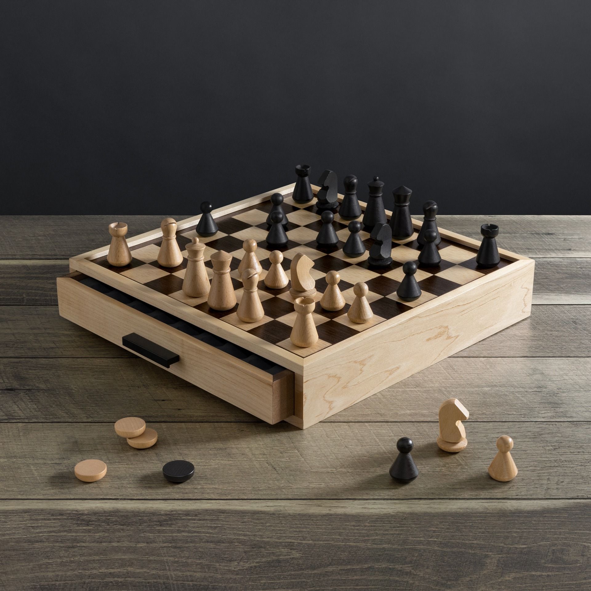 Quadro-chess and checkers