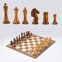 18"  Weighted Honey Equinox Executive Chess Set